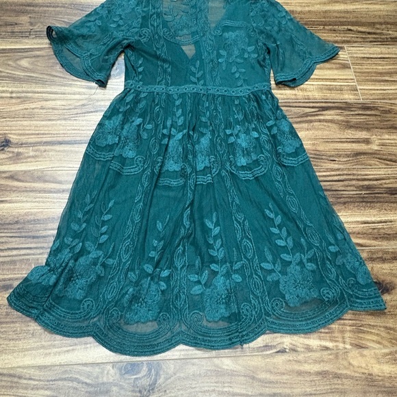 Haute Monde dark green lace overlay dress, size Small - Picture 10 of 11